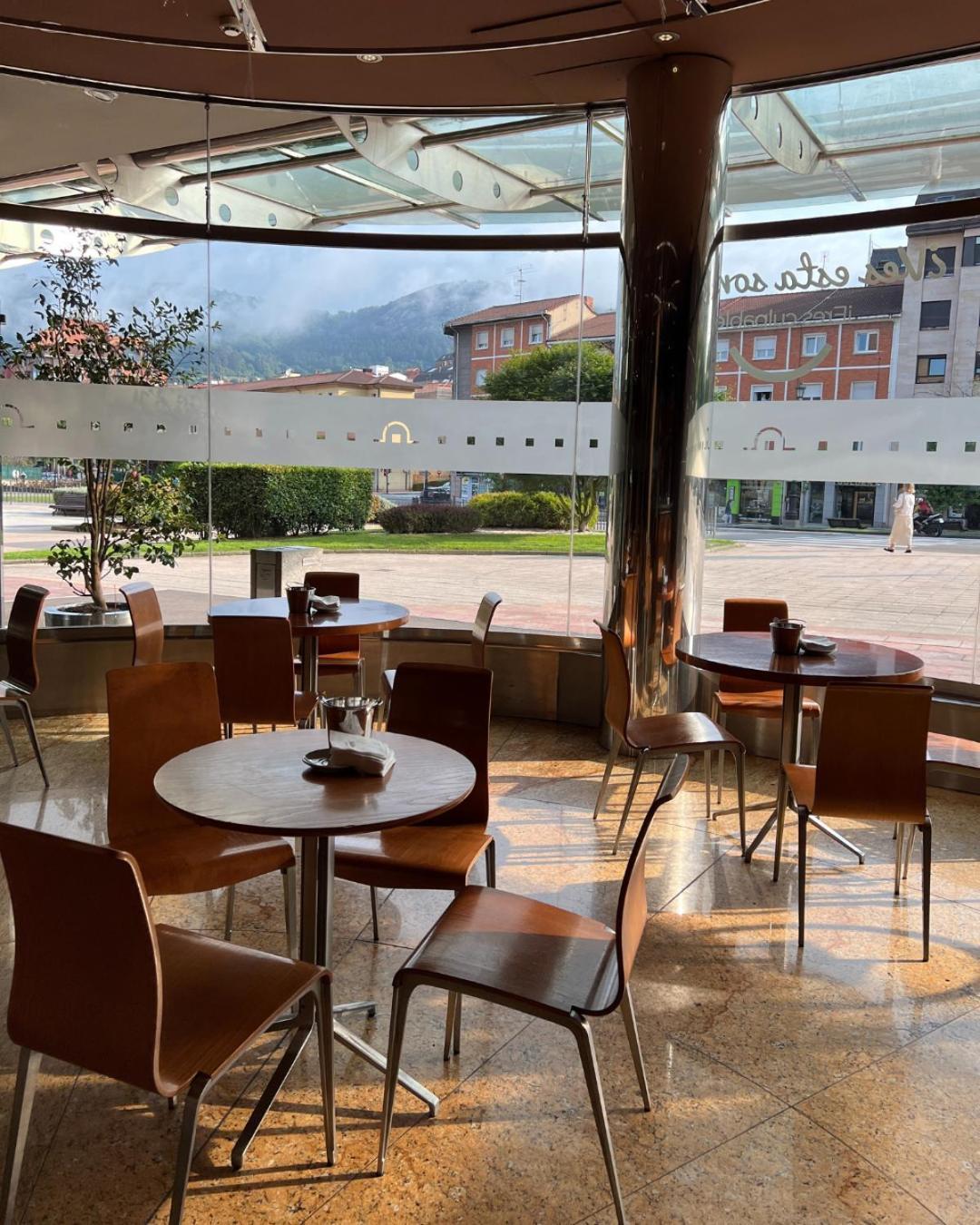 Silken Monumental Naranco Hotel Oviedo Kültér fotó